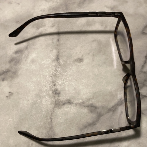 POLICE - Picture 14 of 15